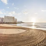 Medano House شقة